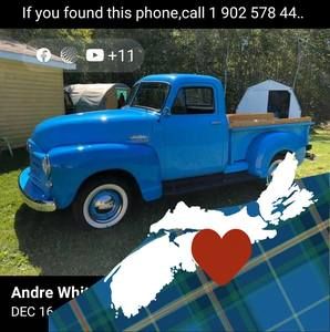 Meet your Posher, Pauline